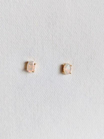 Ava Studs in Opal